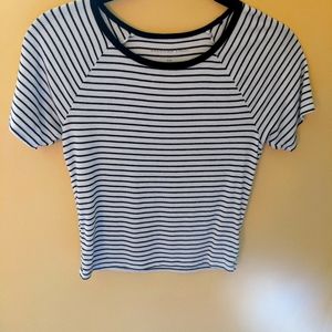 American Eagle striped crop size small